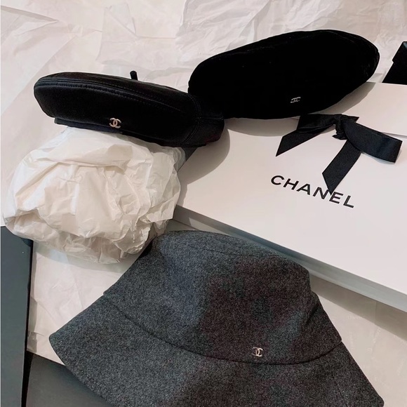 Authentic Chanel CLOCHE HAT in Gray, Black & Silver - Picture 10 of 10